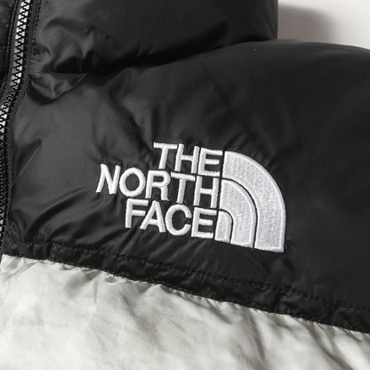 ×THE NORTH FACE ペーパープリント ヌプシ ダウンジャケット(Paper Print Nuptse Jacket)