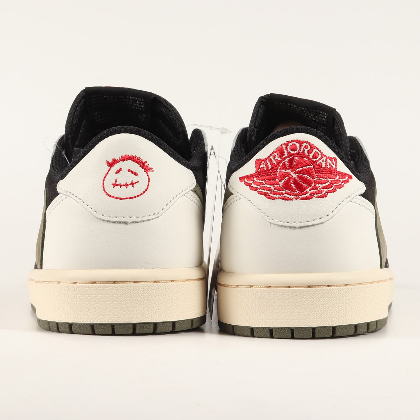 ×TRAVIS SCOTT WMNS AIR JORDAN 1 LOW OG SP MEDIUM OLIVE (DZ4137-106)
