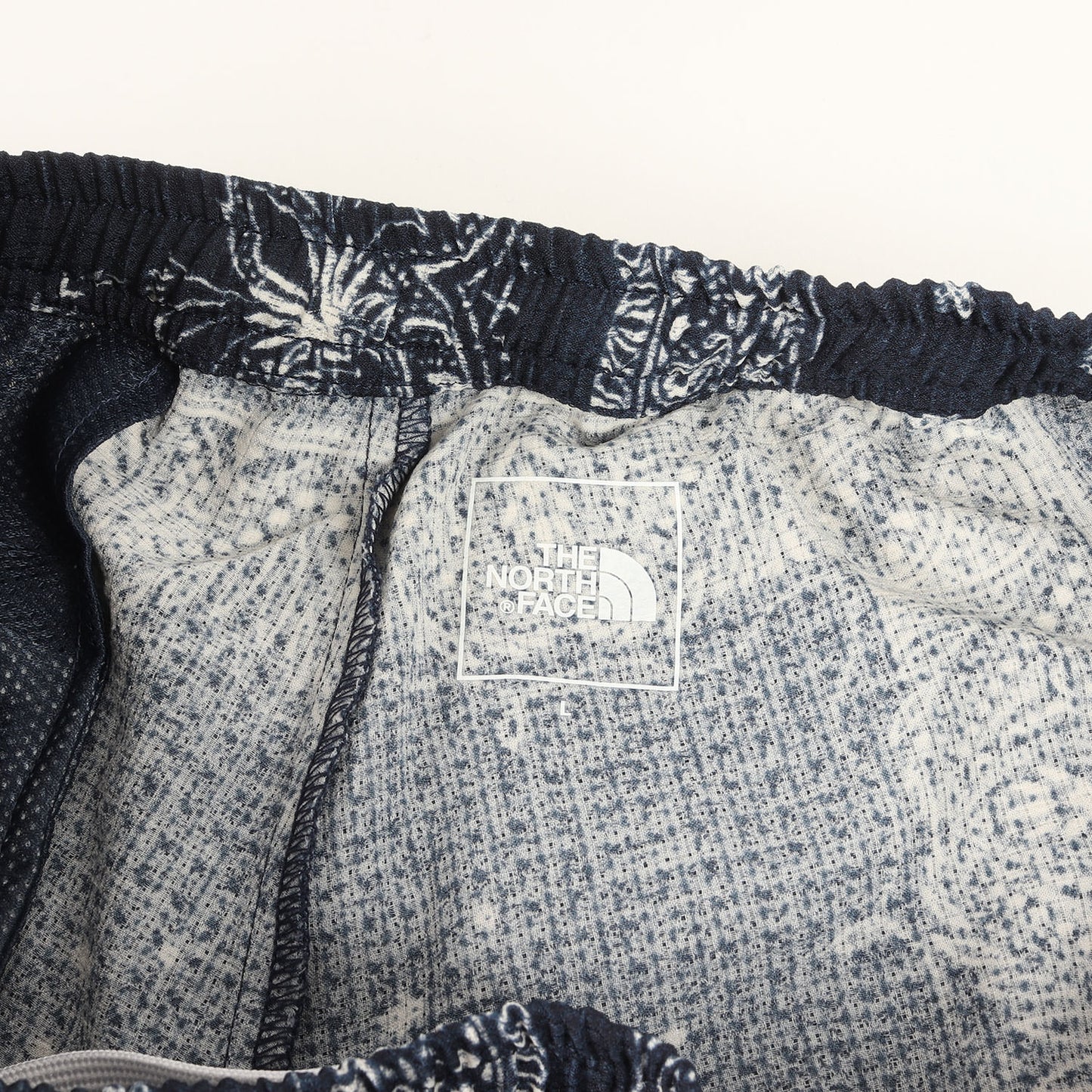 23SS バンダナ柄 アロハ ベント ショーツ(Aloha Vent Short)