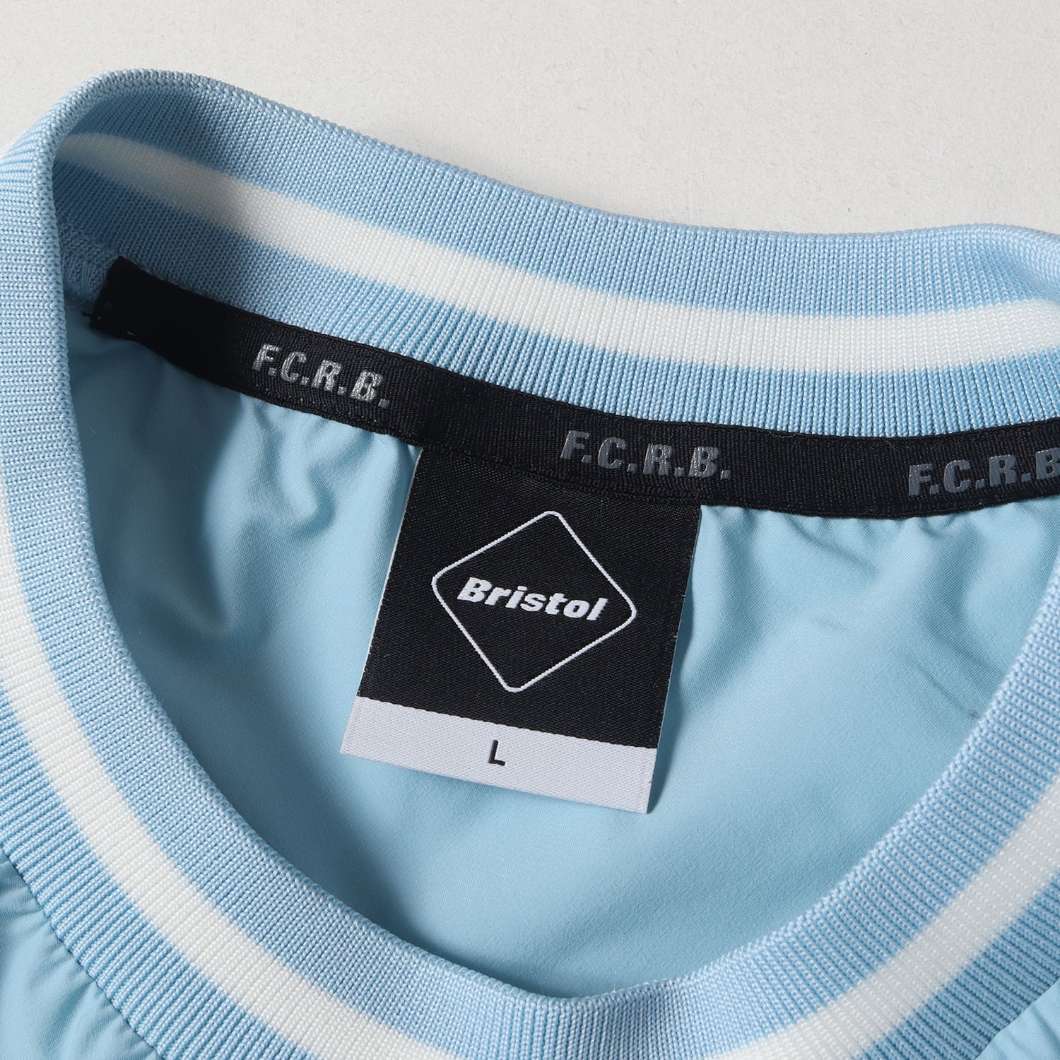 F.C.Real Bristol (エフシーレアルブリストル) 22AW ストレッチシェル 