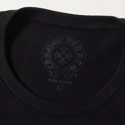 24年モデル フローラルクロス & スクロールラベル クルーネック スウェット(SWTSHRT PLVR)