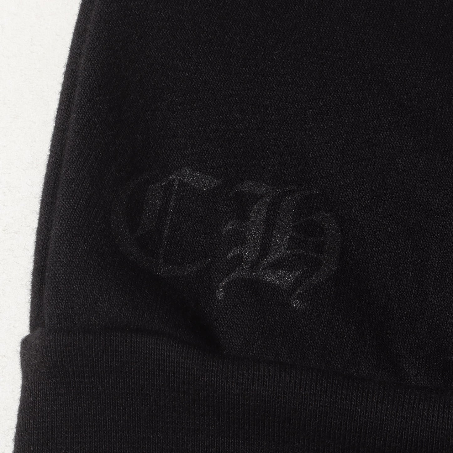 24年モデル フローラルクロス & スクロールラベル クルーネック スウェット(SWTSHRT PLVR)