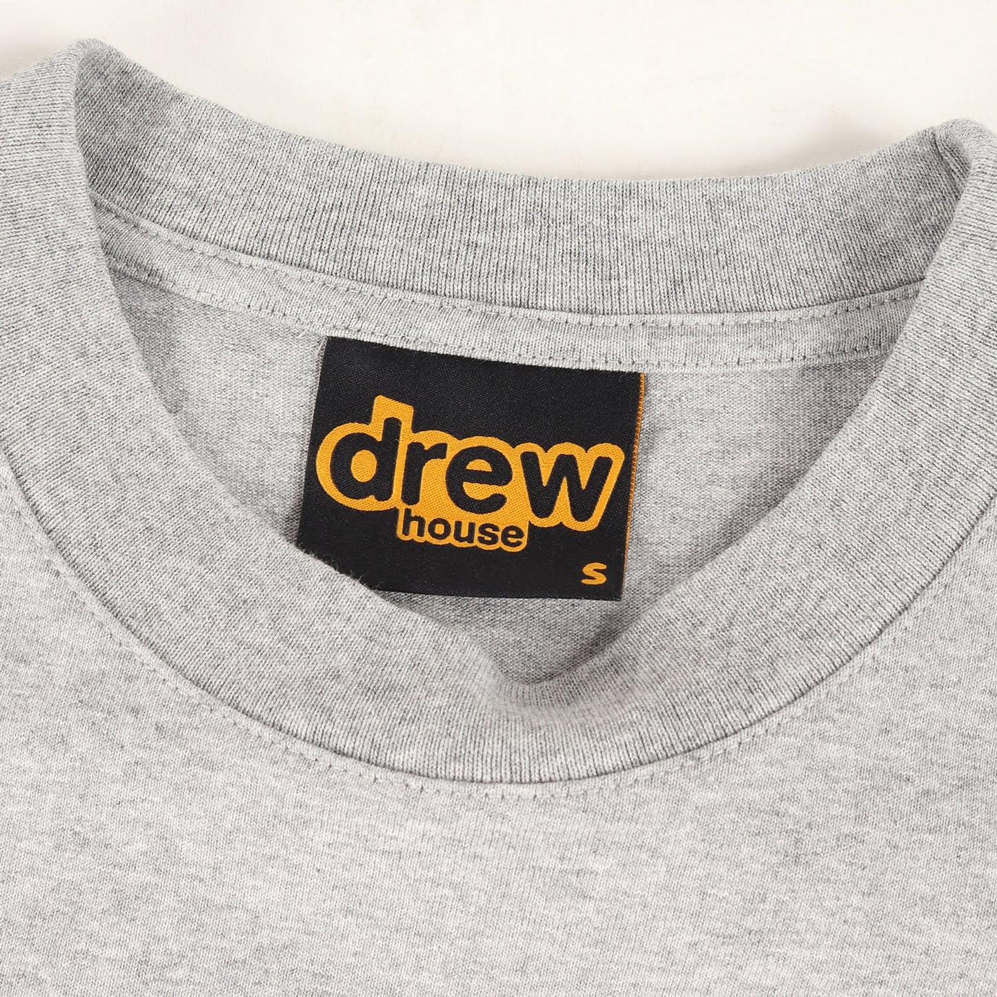 ワンポイント刺繍 クルーネック Tシャツ