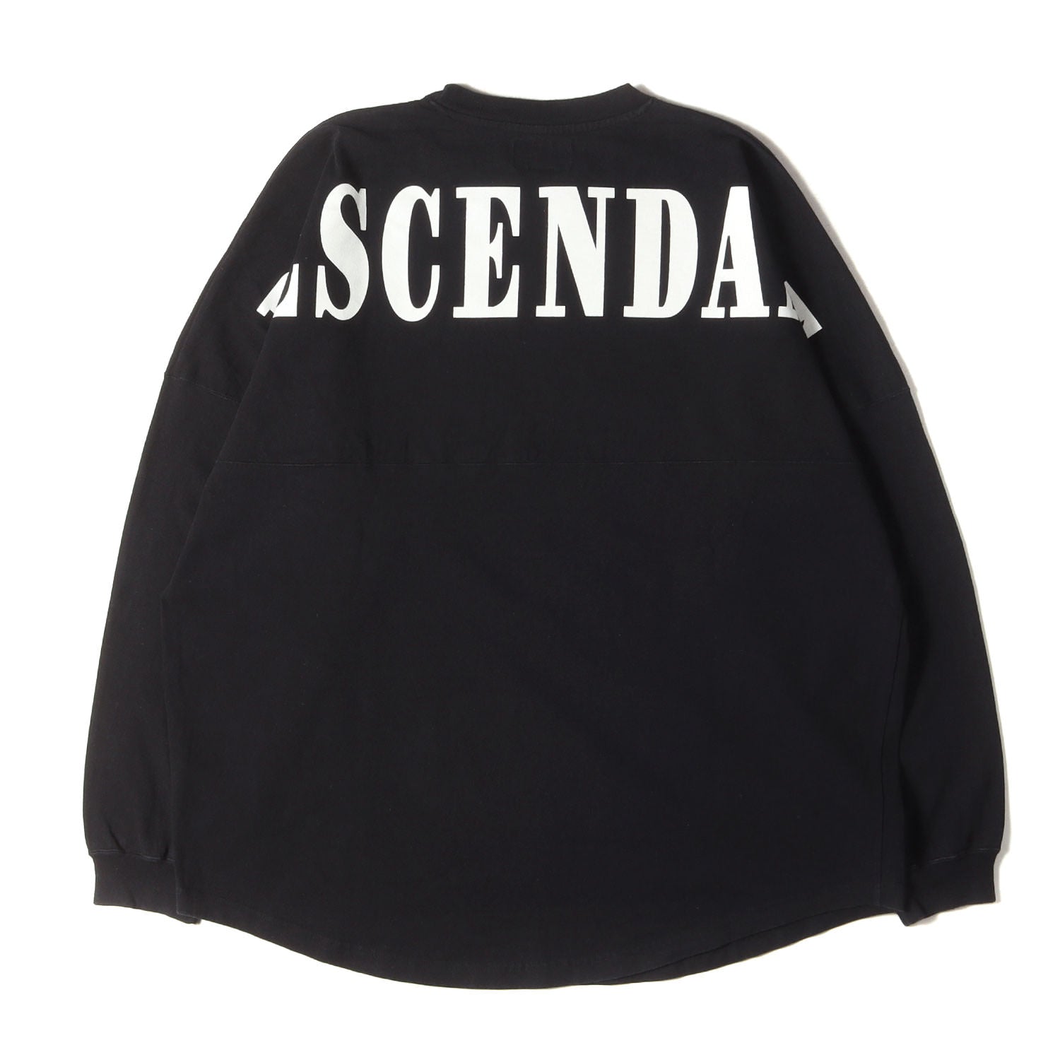 18SS DESCENDANT サーマル 白 新品未使用 正規品の通販 by カトーコバーン's shop｜ラクマ 【新品未使用】DESCENDANT ロングスリーブカットソー　サイズМ