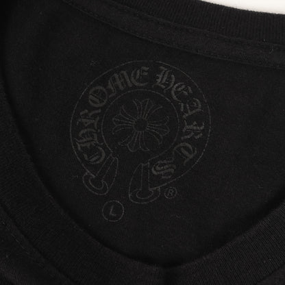 近年モデル スクロールロゴ ポケット Tシャツ