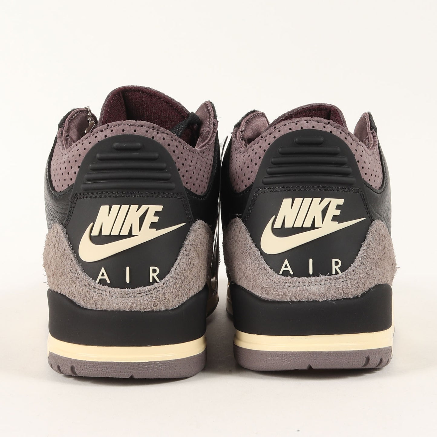 ×A MA MANIERE WMNS AIR JORDAN 3 RETRO OG SP W.Y.W.S. (FZ4811-001)