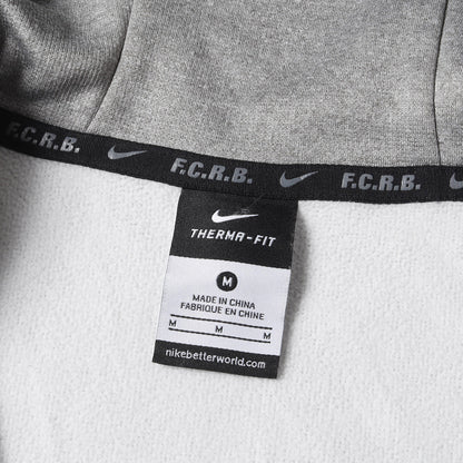 ×NIKE ビッグスウッシュ ジップ スウェット パーカー(SWEAT HOODIE)