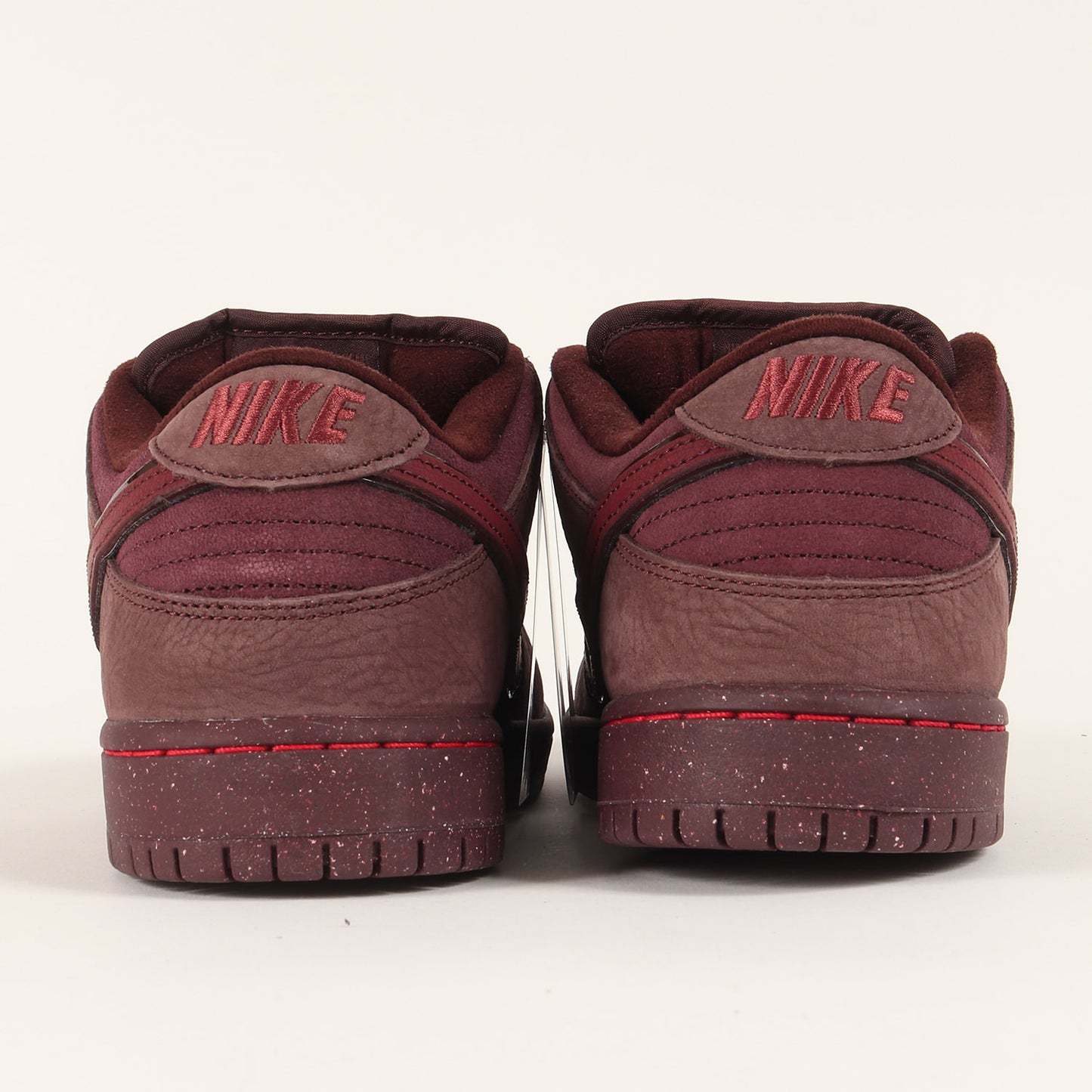 SB DUNK LOW PRM CITY OF LOVE (FN0619-600)