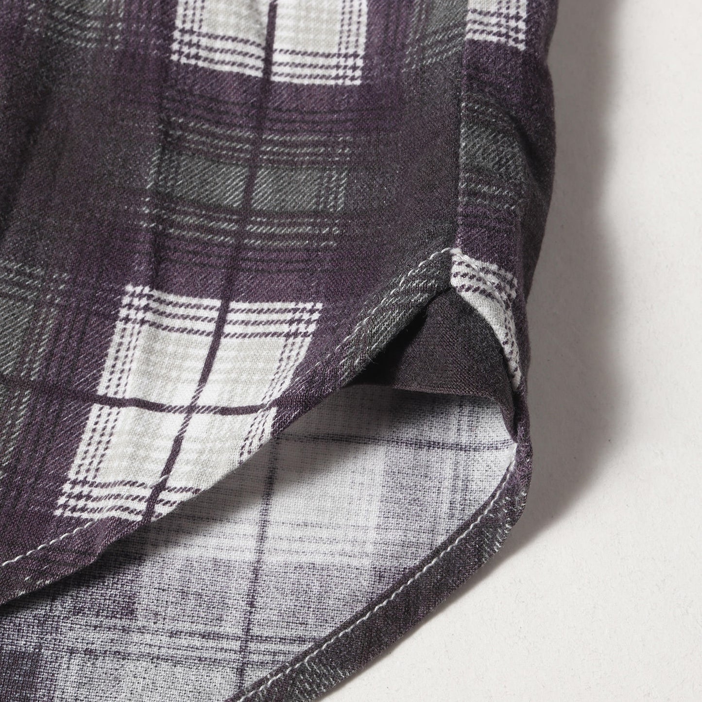 A CLOSED FEELING期 プリントチェック ウエスタン ネルシャツ