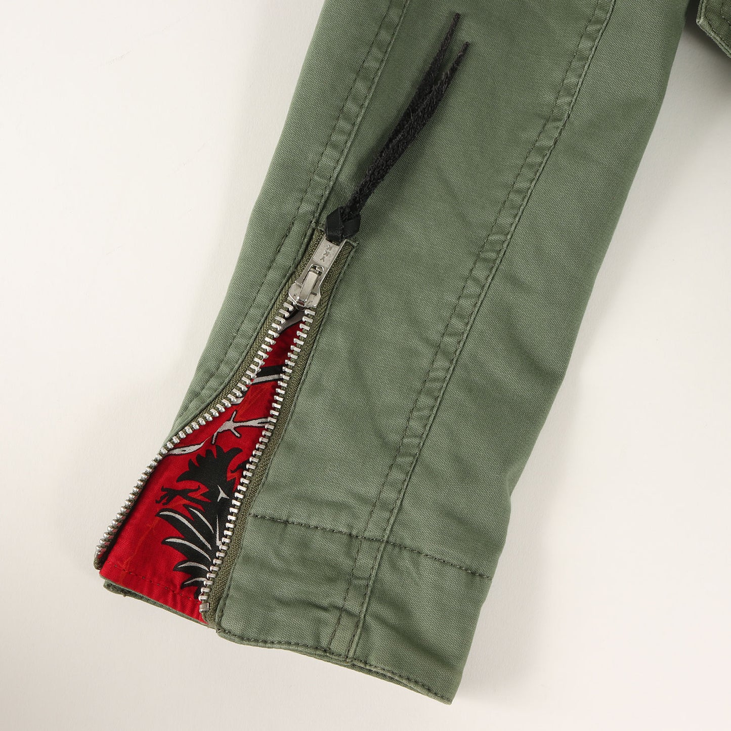 バーブワイヤー プリント ミリタリー ジャケット