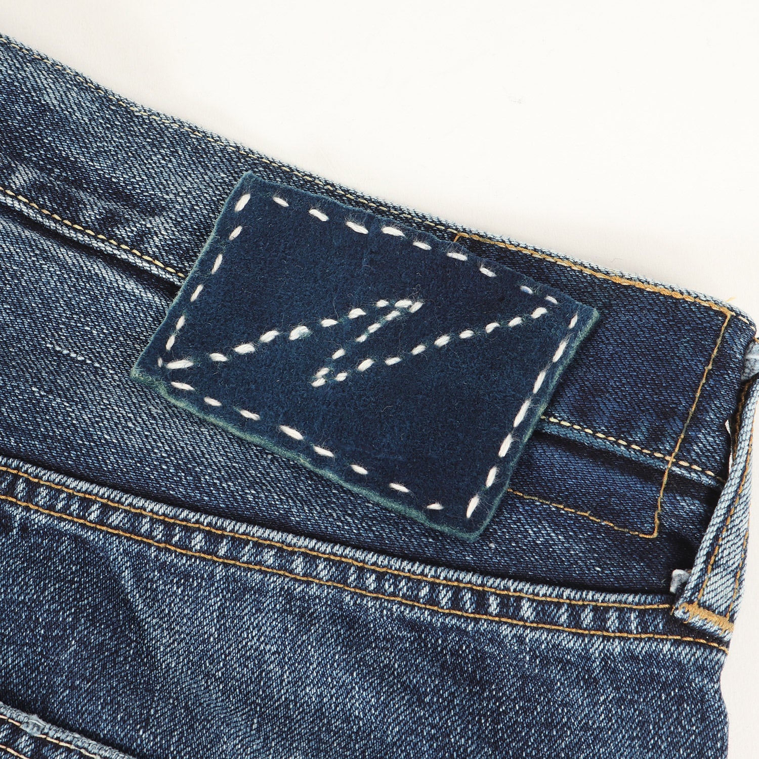 visvim (ビズビム) 24SS ヴィンテージ加工 デニムパンツ(SOCIAL 