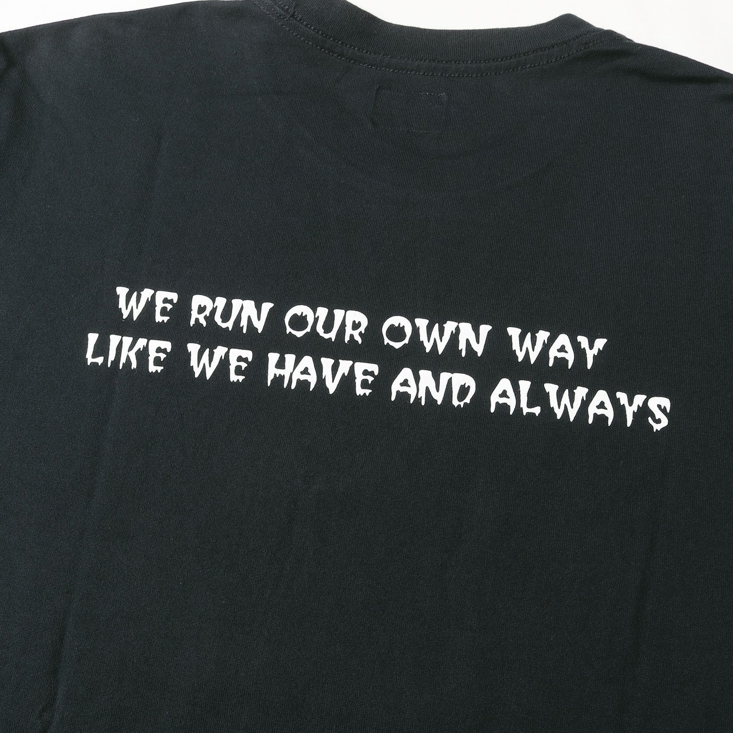 グラフィックプリント クルーネック Tシャツ