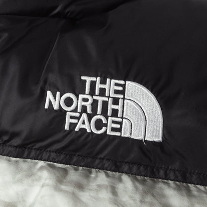 ×THE NORTH FACE ペーパープリント ヌプシ ダウンジャケット(Paper Print Nuptse Jacket)