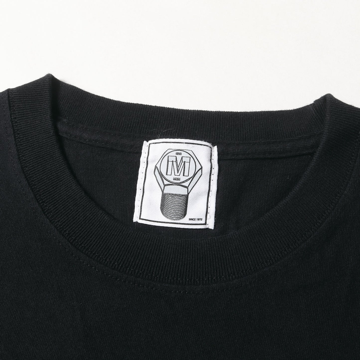 チップソー グラフィック Tシャツ