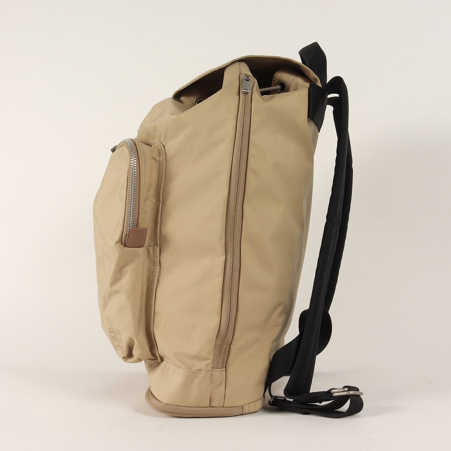 アサルト リュックサック / バックパック(ASSIST RUCKSACK)
