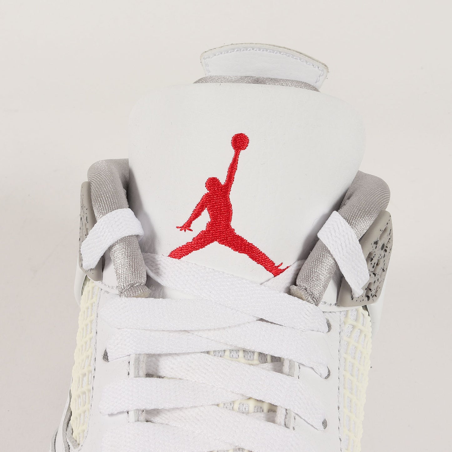 AIR JORDAN 4 RETRO TECH WHITE (CT8527-100)