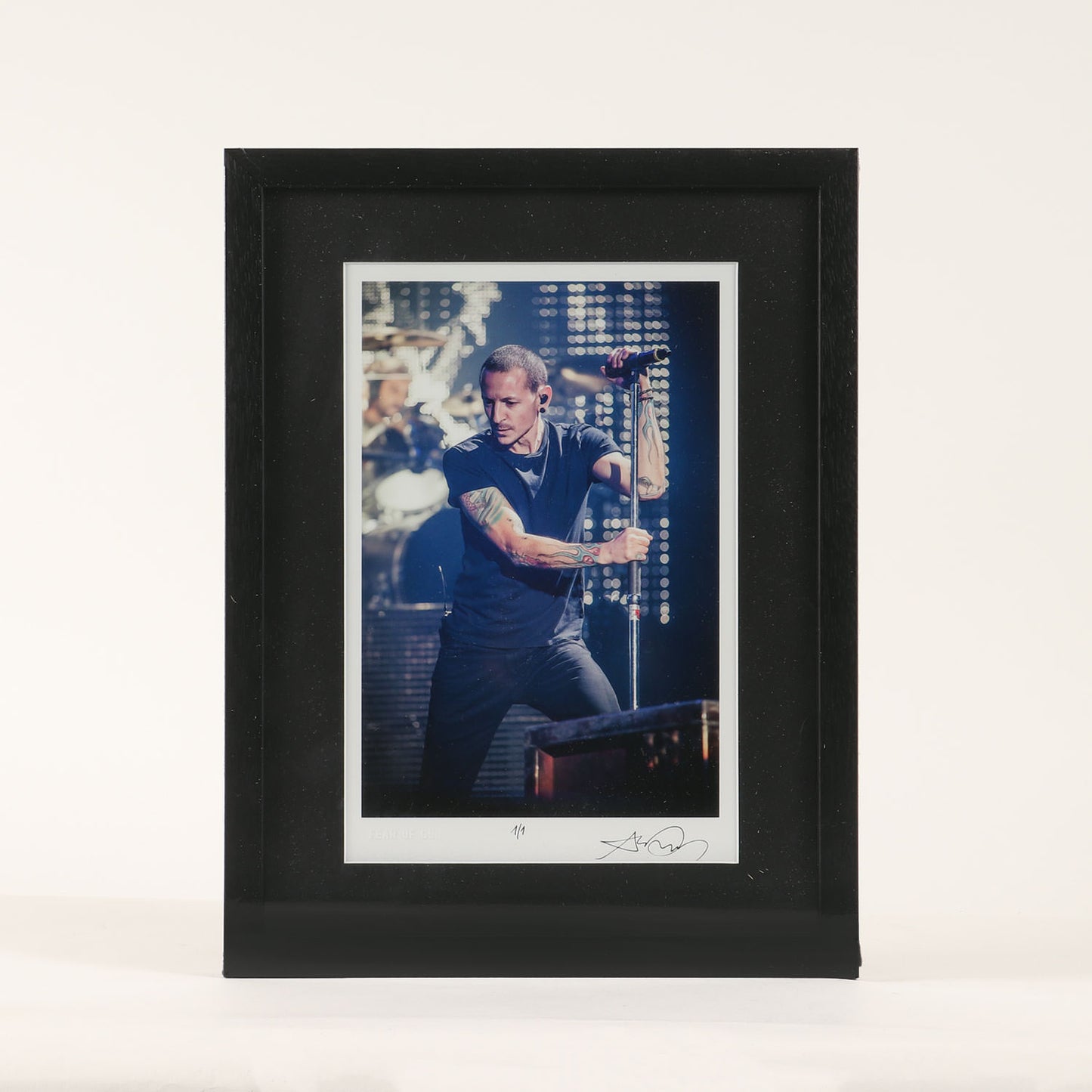 ×HENRY RUGGERI リンキン・パーク / チェスター・ベニントン モデル カスタム スニーカー(101 ROCK TEE HIGH)