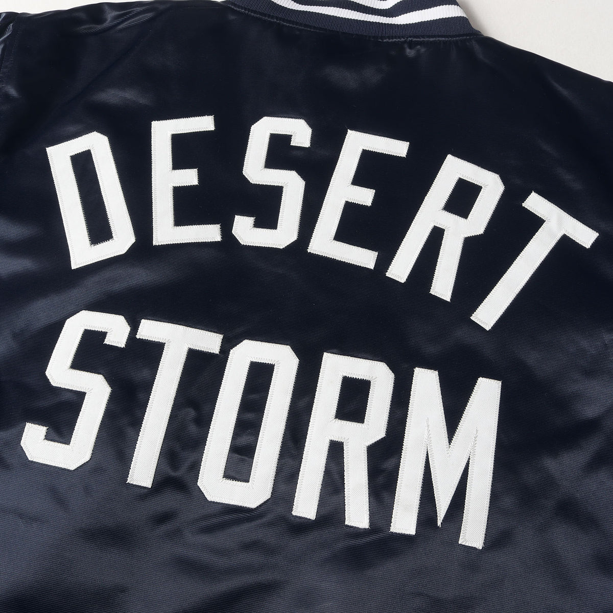 WTAPS (ダブルタップス) ×Majestic DESERT STORM ベンチ ジャケット 