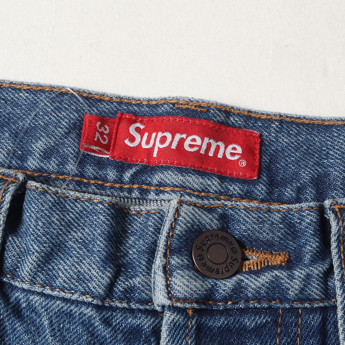 Supreme (シュプリーム) 22SS ウォッシュ加工 スターロゴ デニムパンツ 