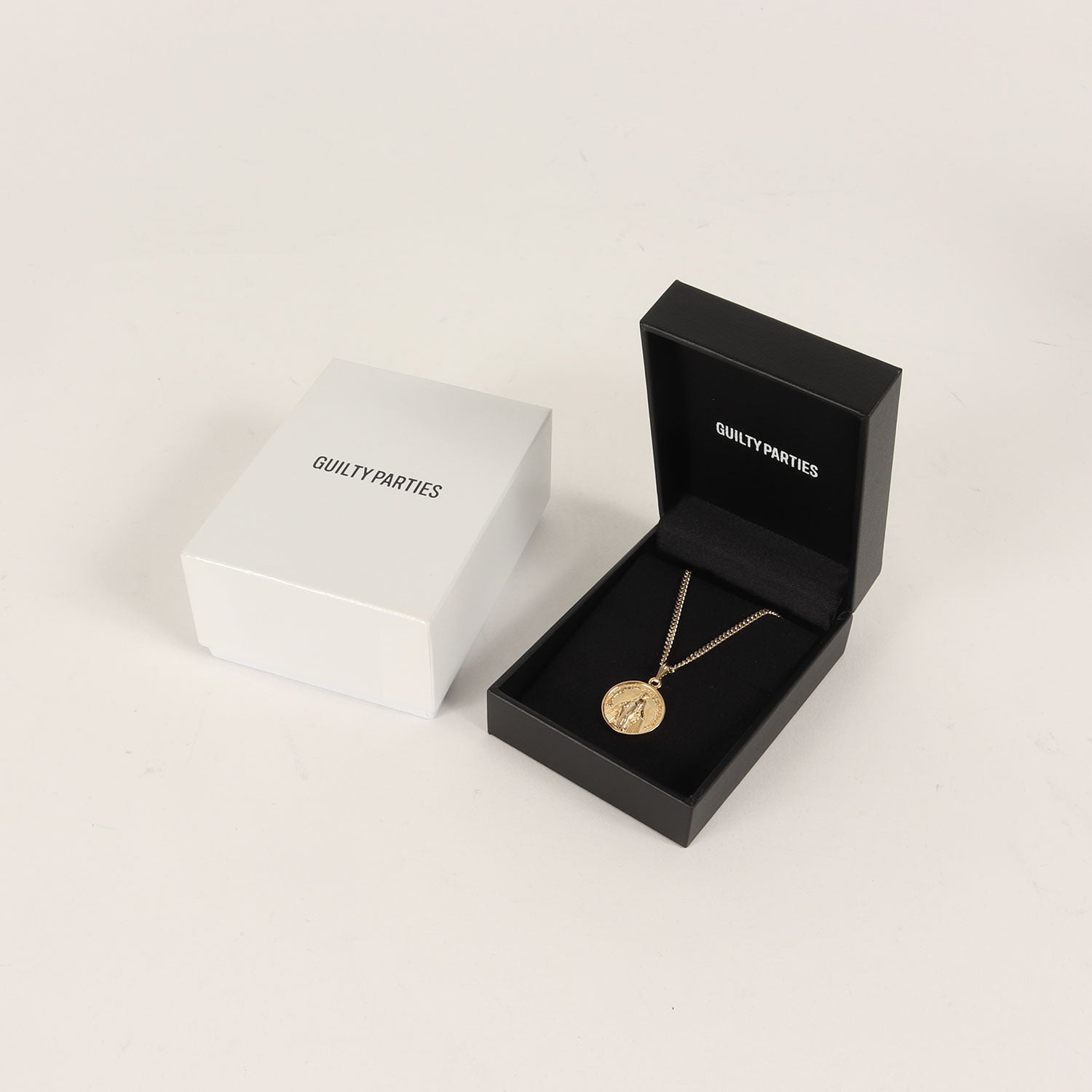 マリア コイン ネックレス(COIN NECKLACE)