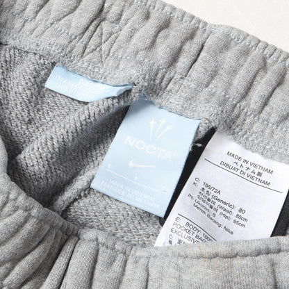 22AW ×Drake NOCTA ロゴプリント バスケットボール スウェットパンツ(Fleece Basketball Pants)