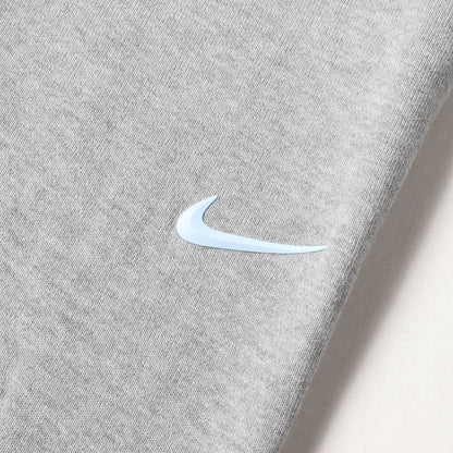 22AW ×Drake NOCTA ロゴプリント バスケットボール スウェットパンツ(Fleece Basketball Pants)