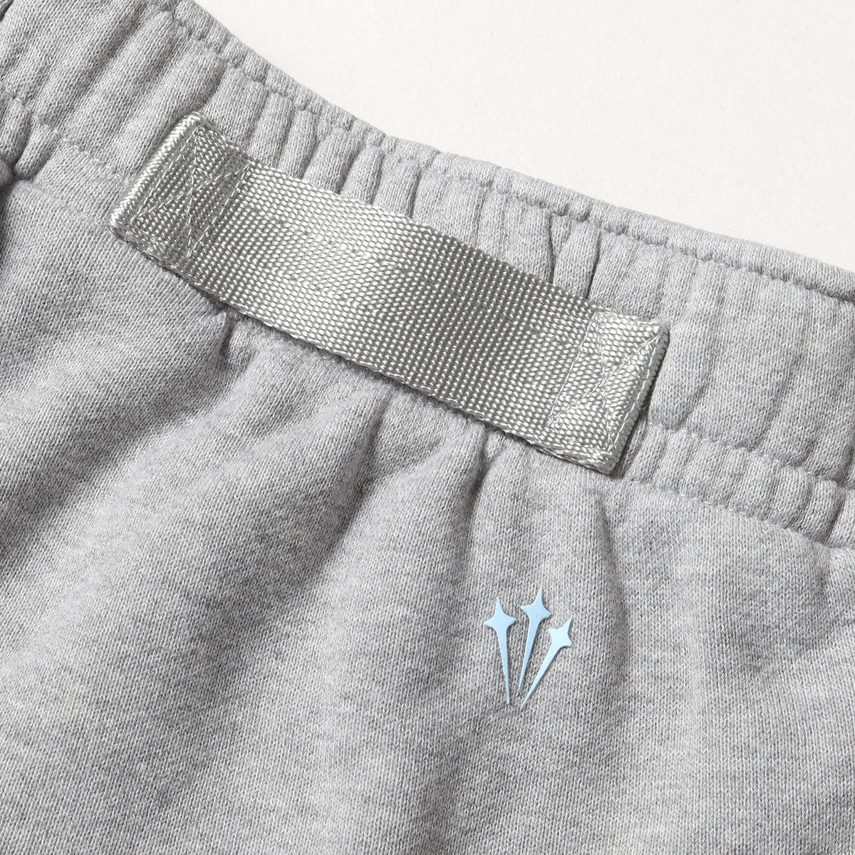 22AW ×Drake NOCTA ロゴプリント バスケットボール スウェットパンツ(Fleece Basketball Pants)