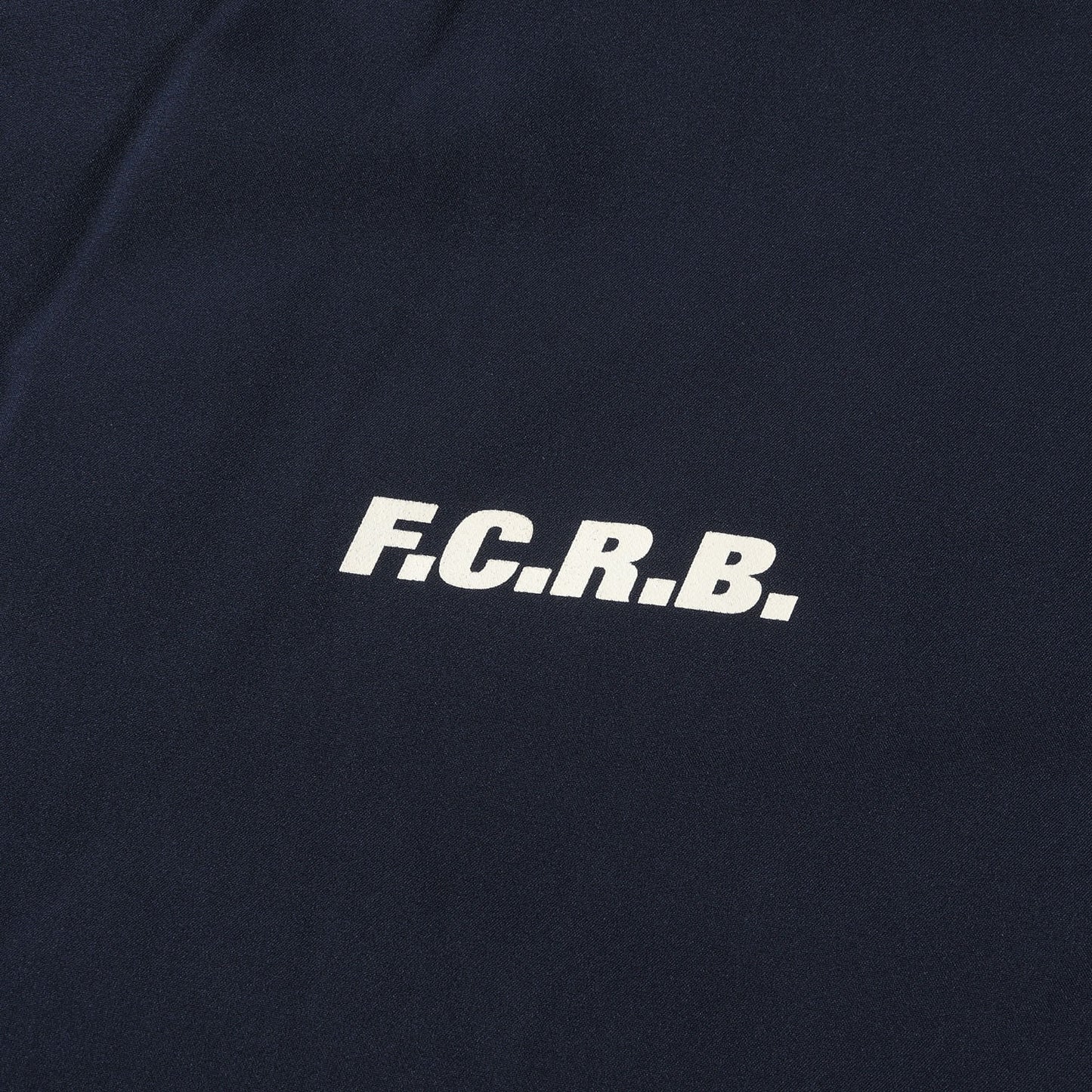 カモフラージュ コンビ リバーシブル 中綿 ジャケット(REVERSIBLE TEAM PADDED JACKET)