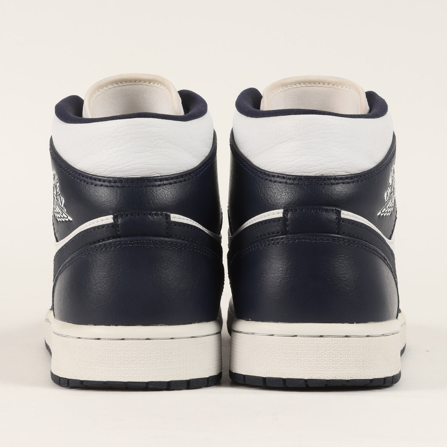 AIR JORDAN 1 MID (2019年製 / 554724-174)