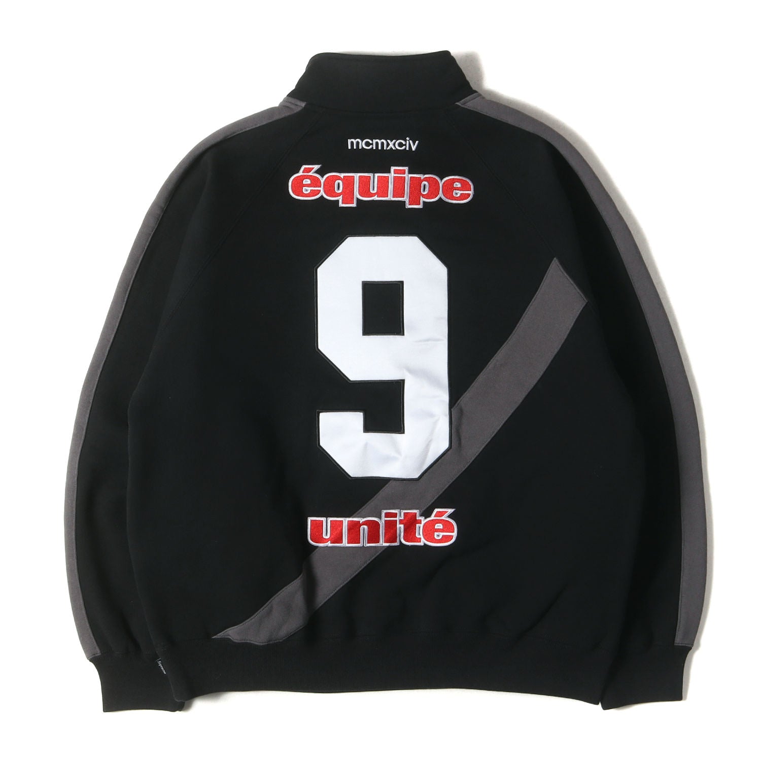 Supreme (シュプリーム) 24SS ナンバリングロゴ ハーフジップ 