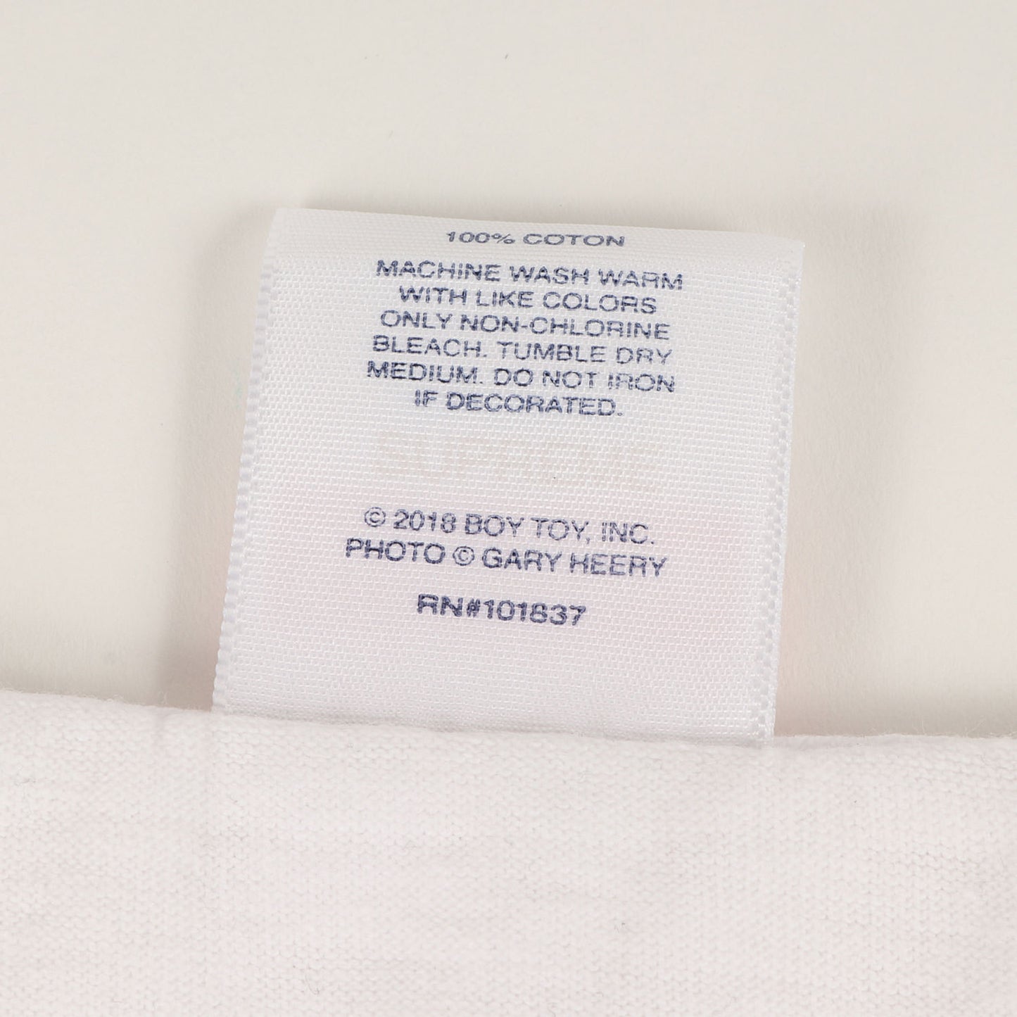 マドンナ フォト クルーネック Tシャツ(Madonna Tee)