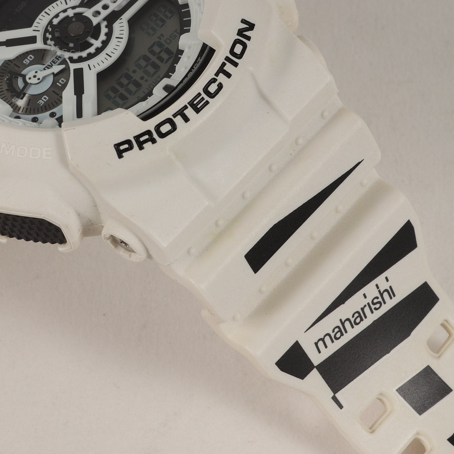 【コラボ限定】G-SHOCK GA-110MH 完品マハリシ 白 楽天市場】CASIOカシオ 腕時計 防水 時計 メンズ G-SHOCK GA