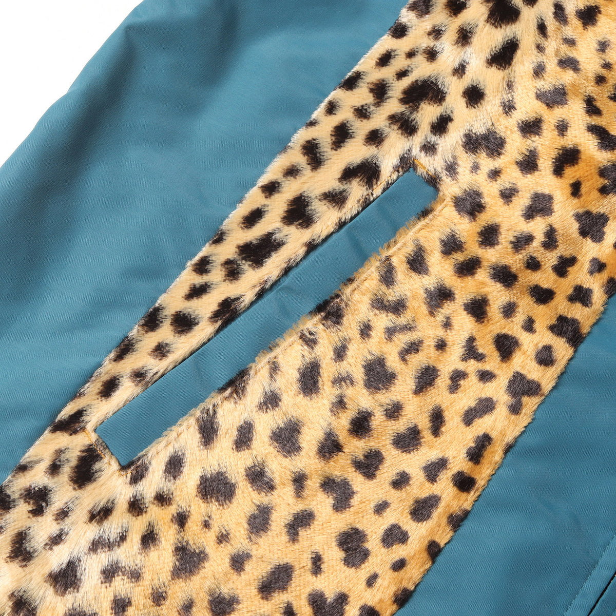 チーター柄 切替し フードジップ ジャケット(Cheetah Hooded Station Jacket)