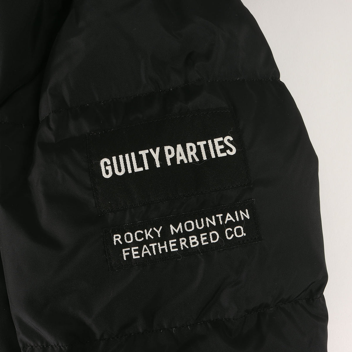 ×Rocky Mountain Featherbed 裏地ドット柄 フード付き ダウンジャケット