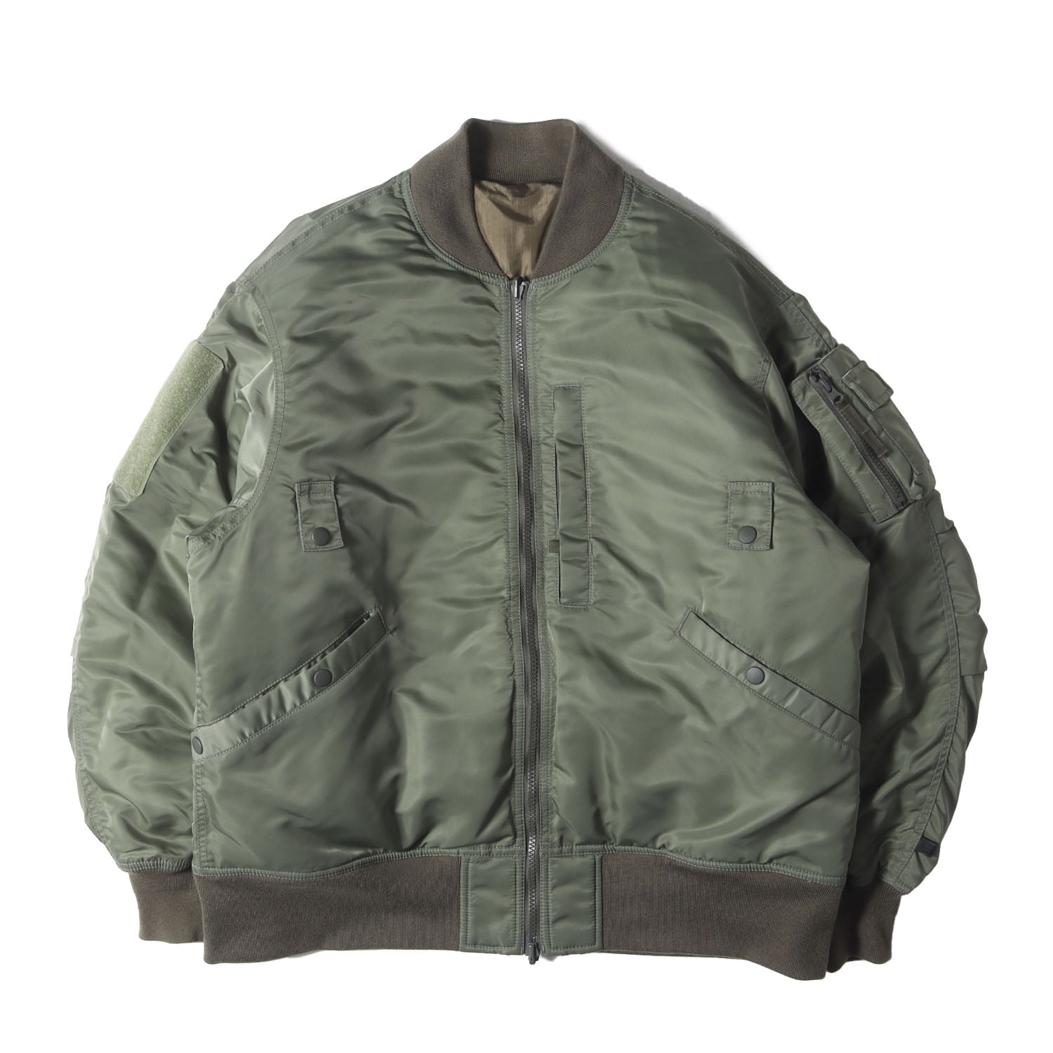 DAIWA PIER39 (ダイワ ピア39) 22AW テック リバーシブル MA-1 ダウン  