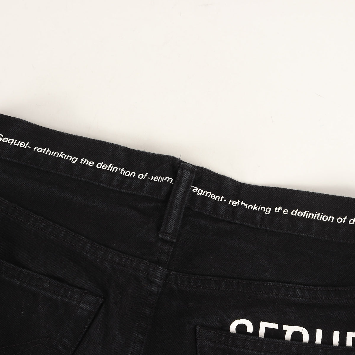 ×fragment design セルビッチ カラーブラック デニムパンツ