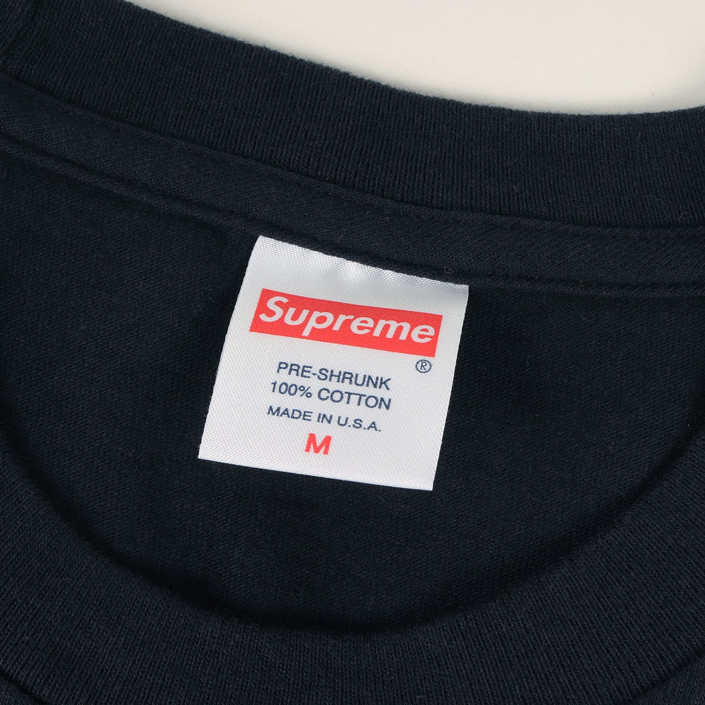 ×Alessandro Mendini ピストル グラフィック Tシャツ(Gun Tee)