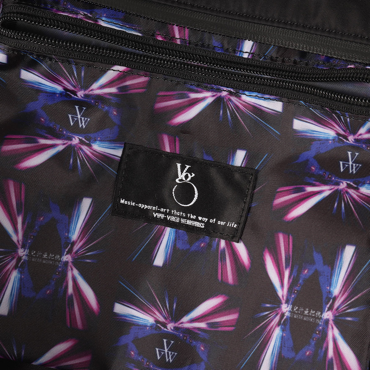 漢字ロゴ 高密度ナイロン バックパック(FUTURISTIC BACKPACK)