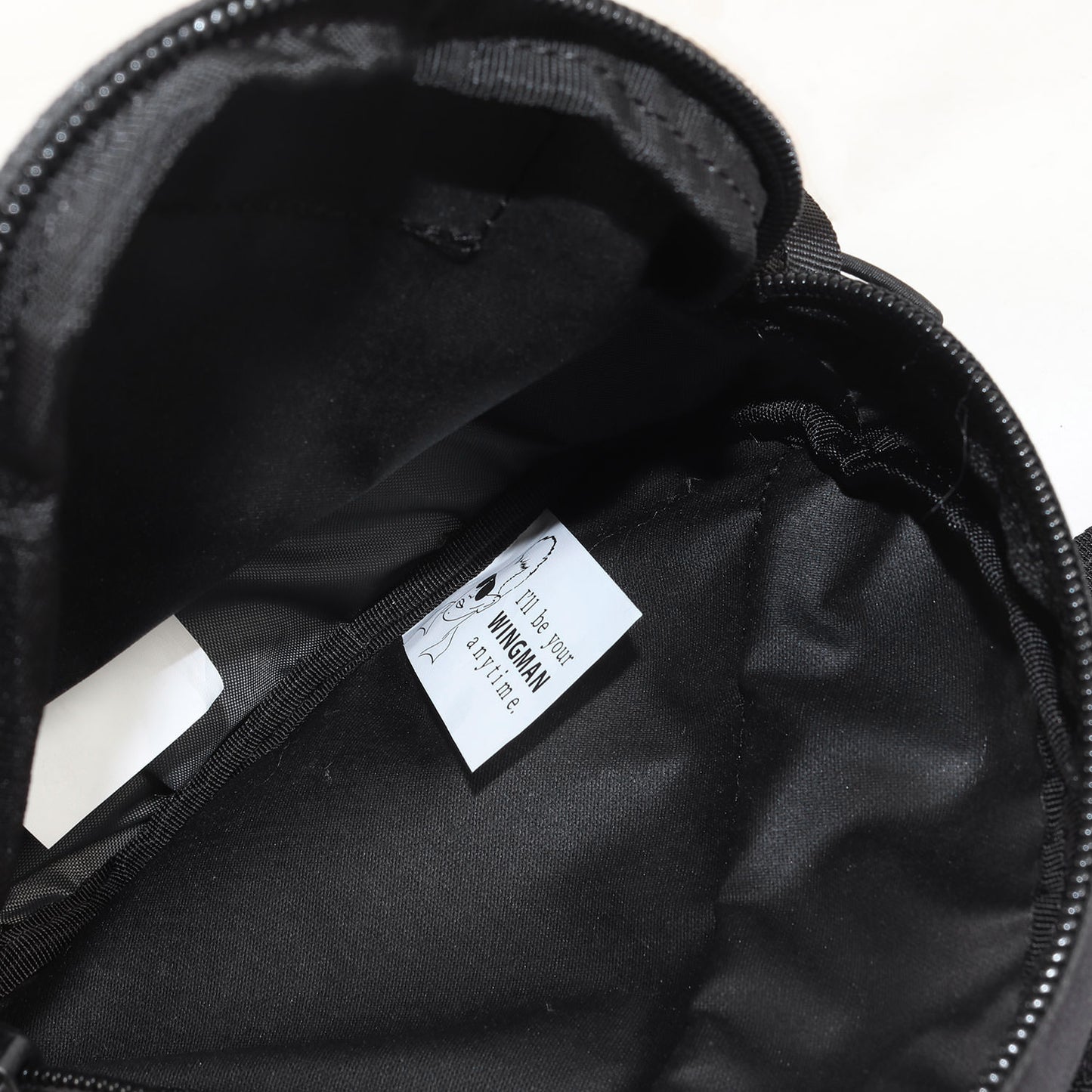 ウィングマン マルチポケット ショルダーバッグ(WINGMAN MULTI POCKET / 2023年製)