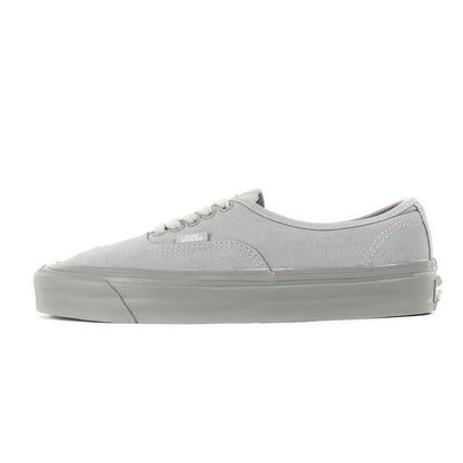 23SS ×VANS AUTHENTIC 44