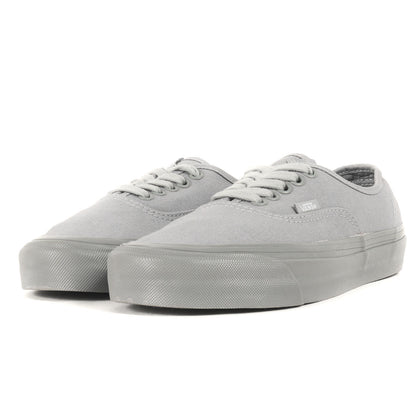 23SS ×VANS AUTHENTIC 44