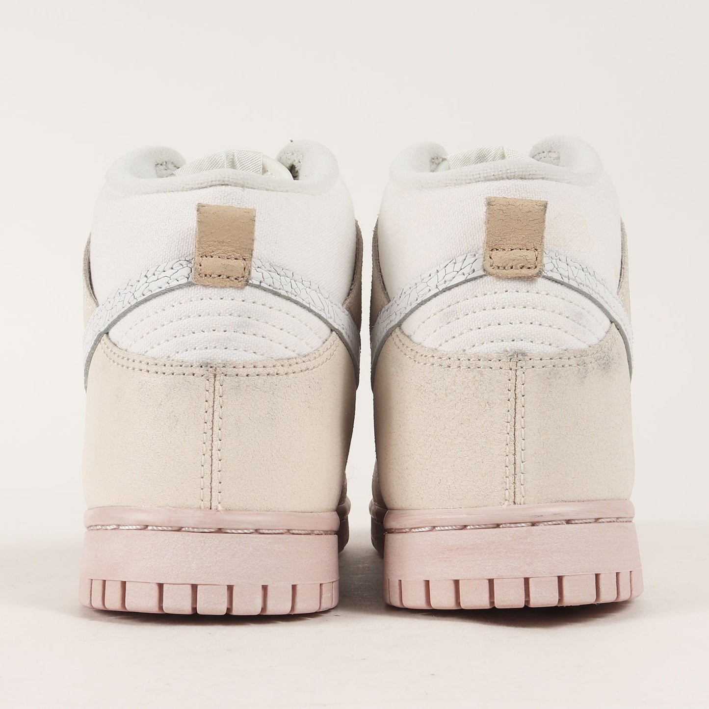 DUNK HI RETRO PRM CRACKED LEATHER (DV0822-100)