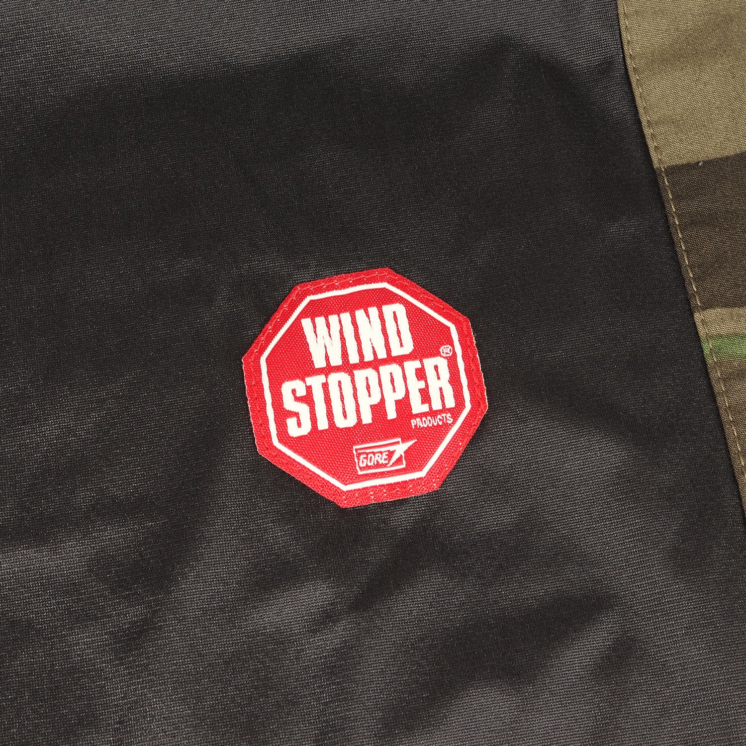 A BATHING APE (ア ベイシング エイプ) GORE WINDSTOPPER 猿迷彩 A BATHING APE (ア ベイシング エイプ) GORE WINDSTOPPER 猿迷彩