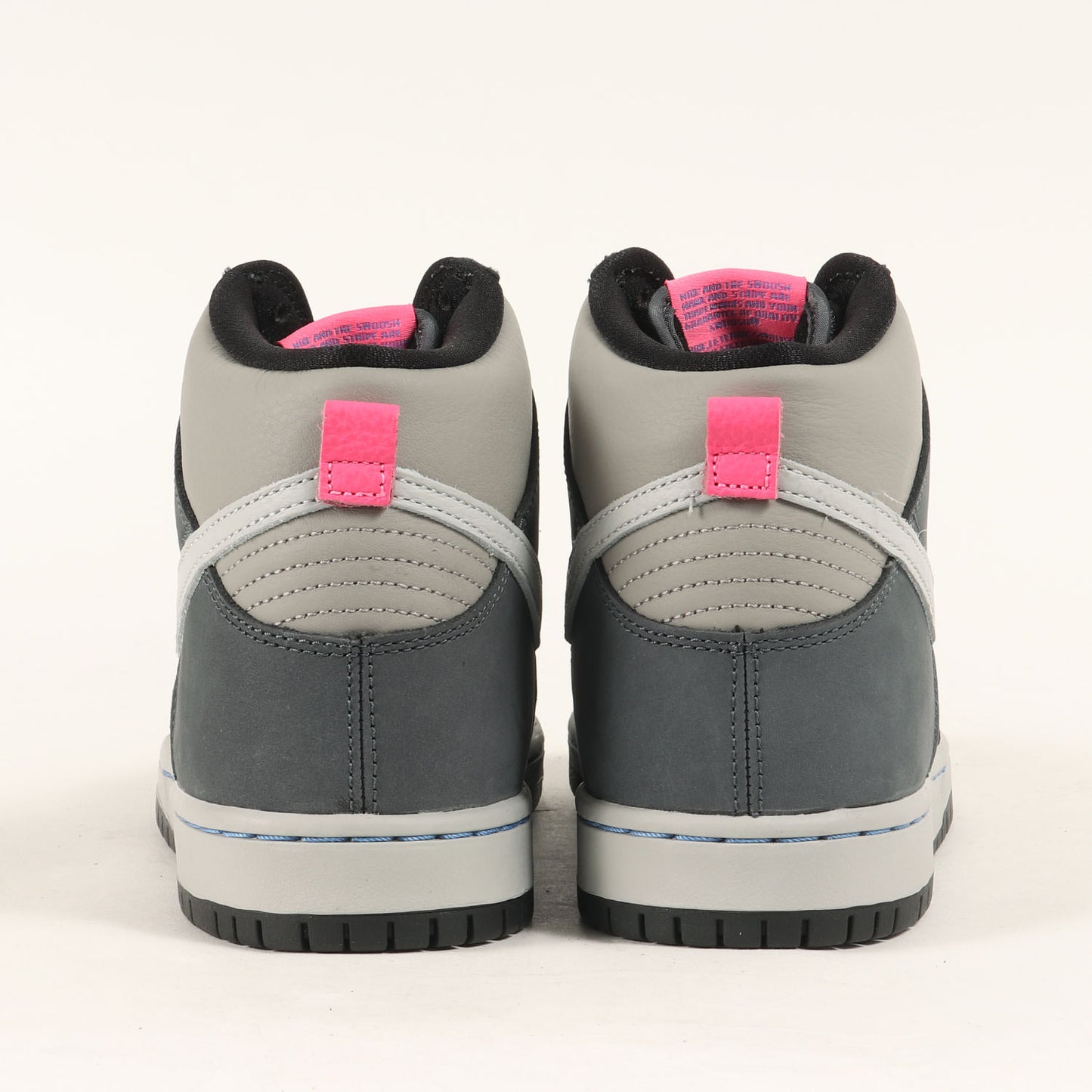 SB DUNK HIGH PRO MEDIUM GREY (DJ9800-001)