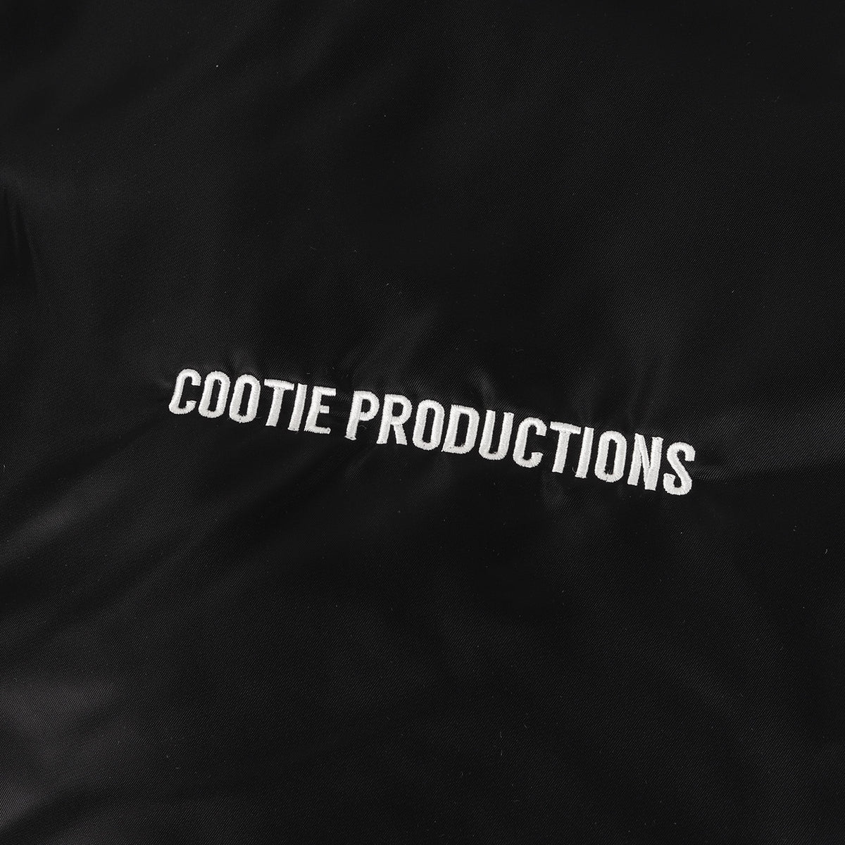 23AW アーチロゴ ナイロン コーチジャケット(Nylon Coach Jacket)