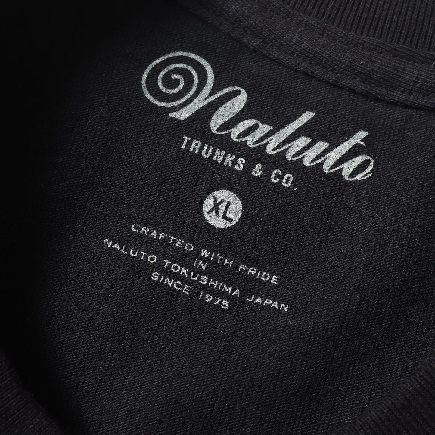 ブランドロゴ クルーネック Tシャツ