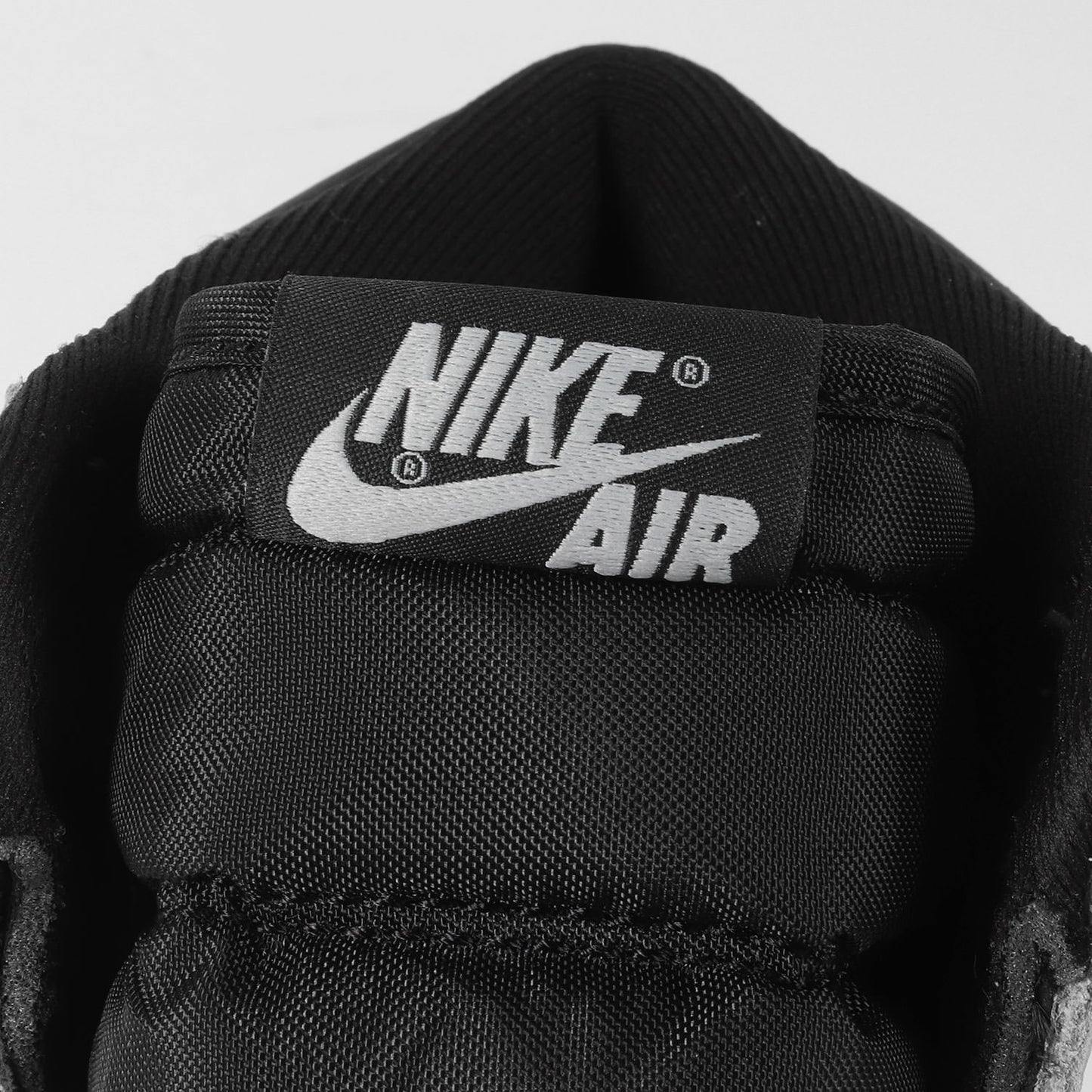 AIR JORDAN 1 RETRO HIGH OG SHADOW 2.0 (555088-035)