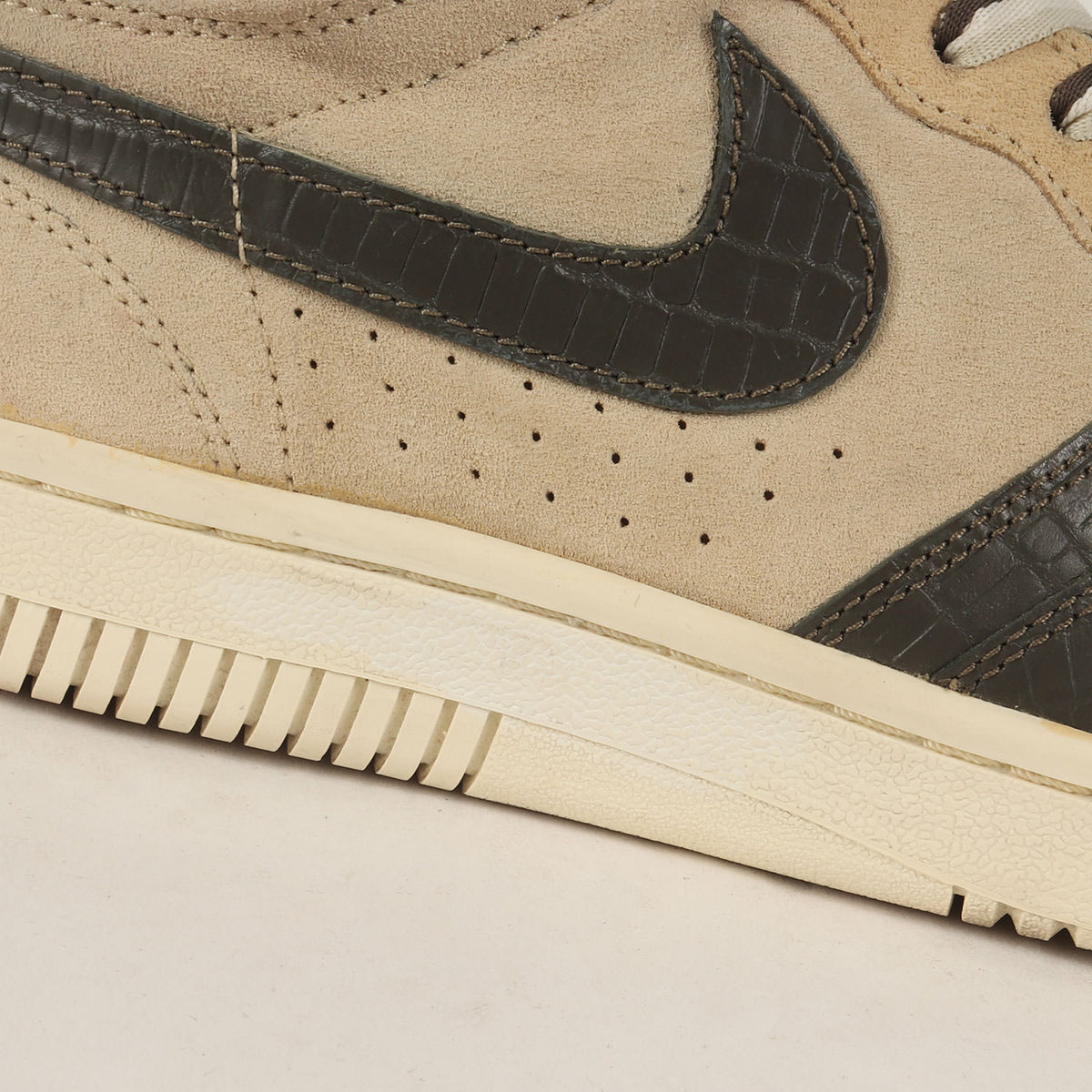 00s ×NIKE COURT FORCE HIGH WORLD TOUR (312270-222 / 2005年製)