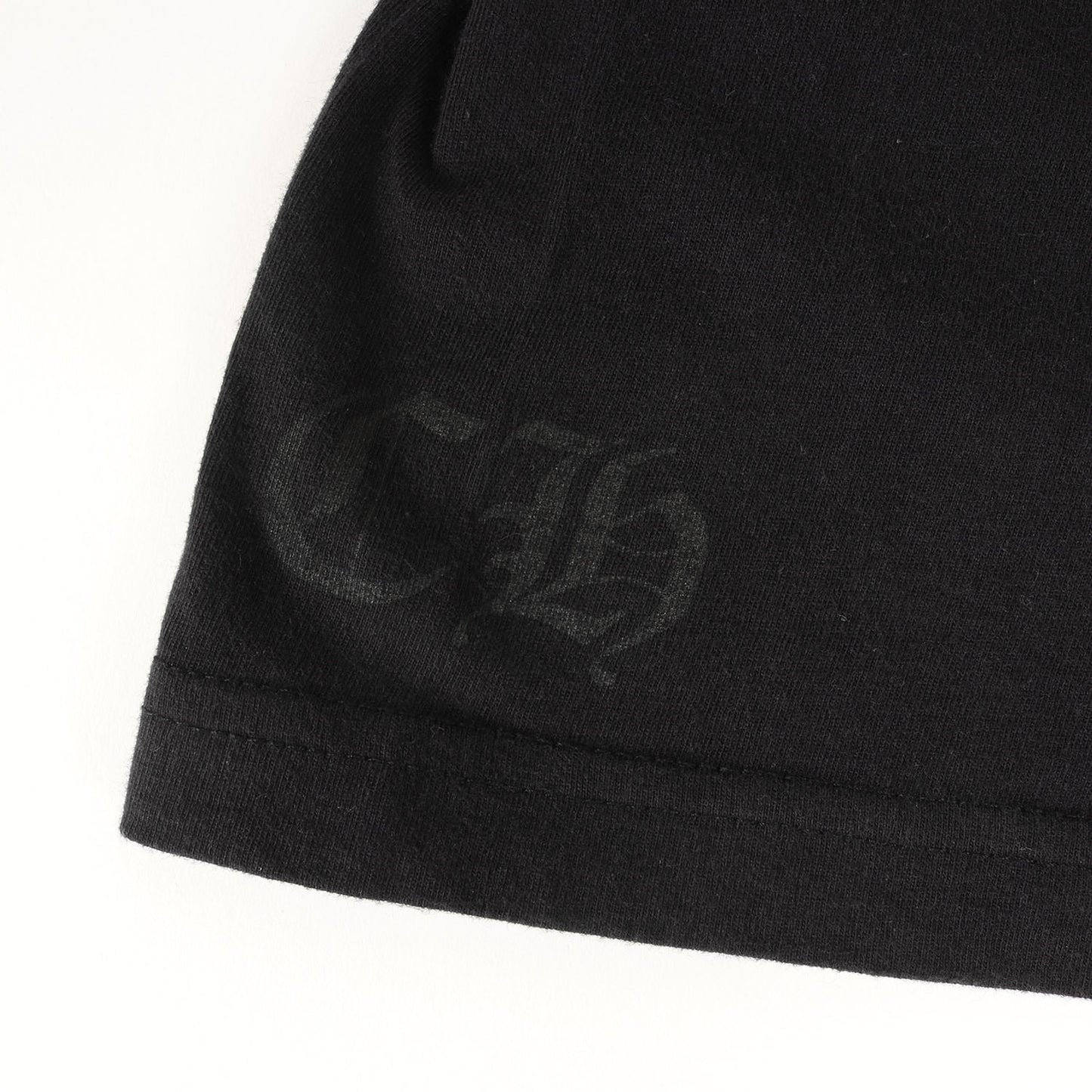 近年モデル ブランドロゴ ポケット Tシャツ