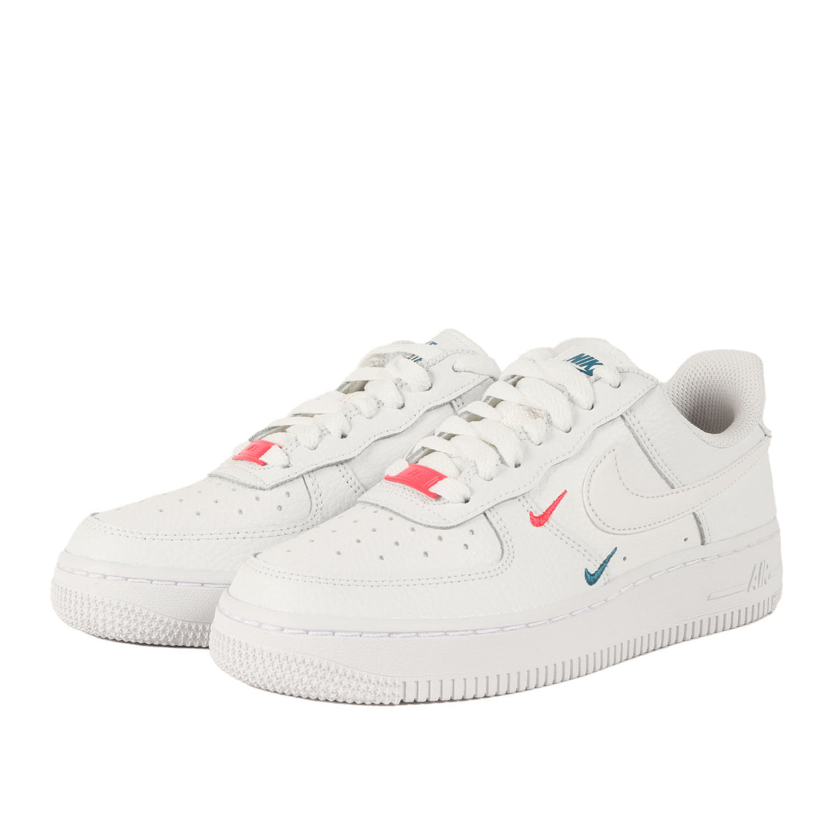 WMNS AIR FORCE 1 '07 ESSENTIAL (CT1989-101)